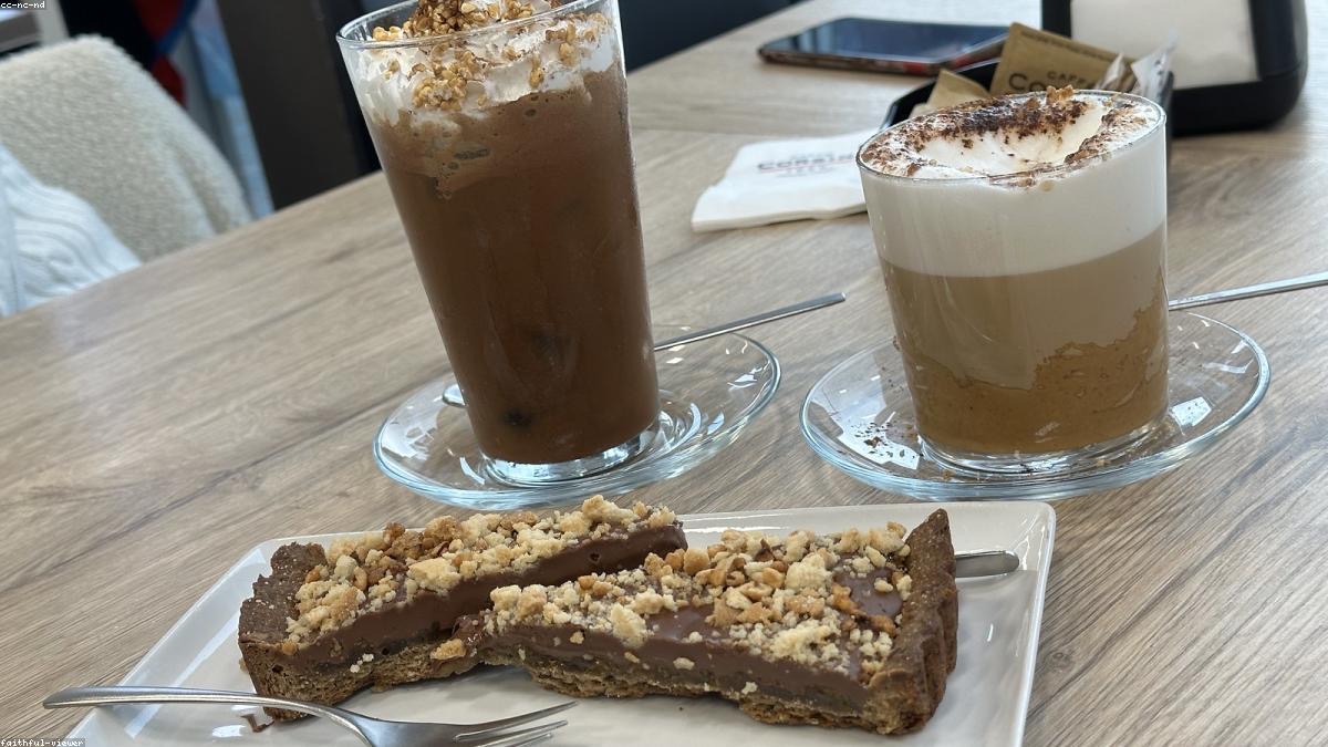 Menu QR dla restauracji - jak je wdrożyć krok po kroku